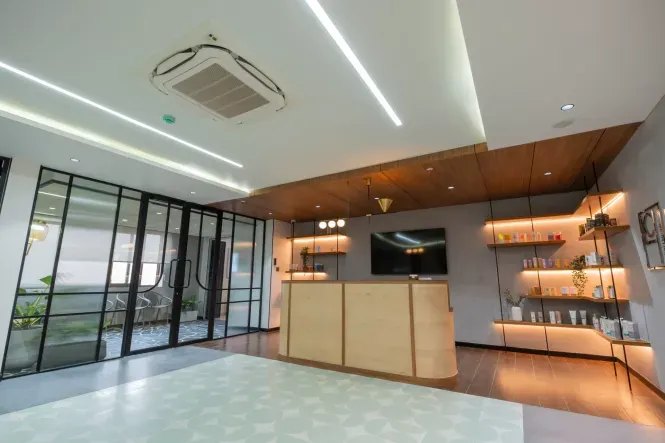 Laclinique Clinic